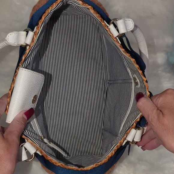 KATE SPADE Vintage Basket Bag w/Gosgrain Ribbon - Picture 3 of 7